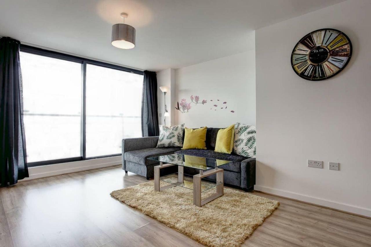 Newly Renovated Riverside Flat W/ Private Balcony Norwich Luaran gambar